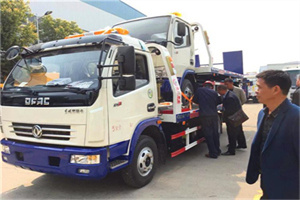 高密汽车道路救援拖车价格